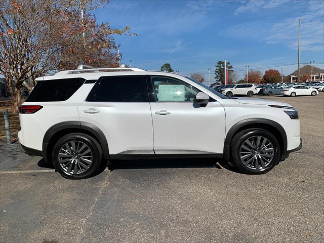 new 2025 Nissan Pathfinder car, priced at $45,232