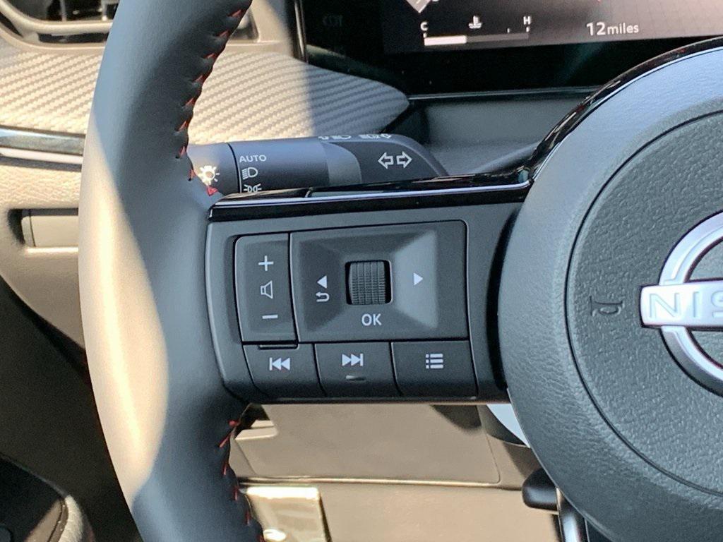 new 2025 Nissan Kicks car, priced at $27,533