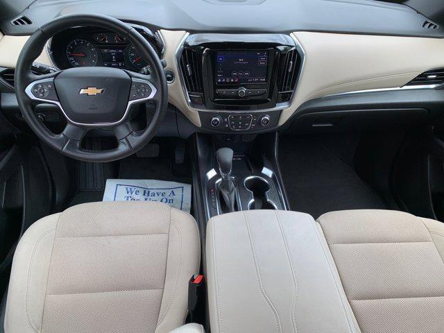 used 2023 Chevrolet Traverse car, priced at $31,099