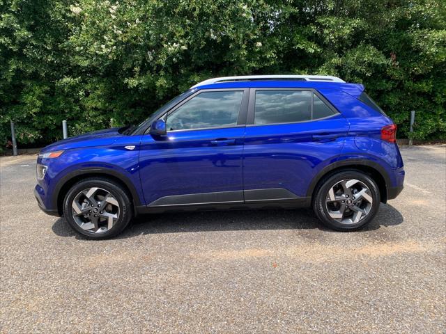 used 2023 Hyundai Venue car, priced at $20,196