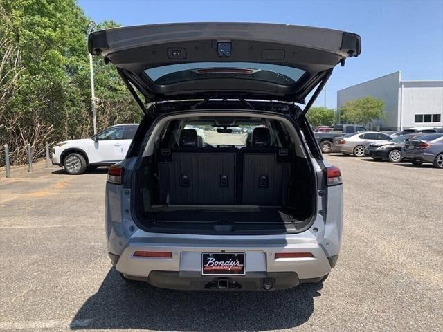 new 2025 Nissan Pathfinder car, priced at $50,874