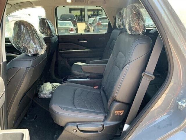 new 2025 Nissan Pathfinder car, priced at $49,793