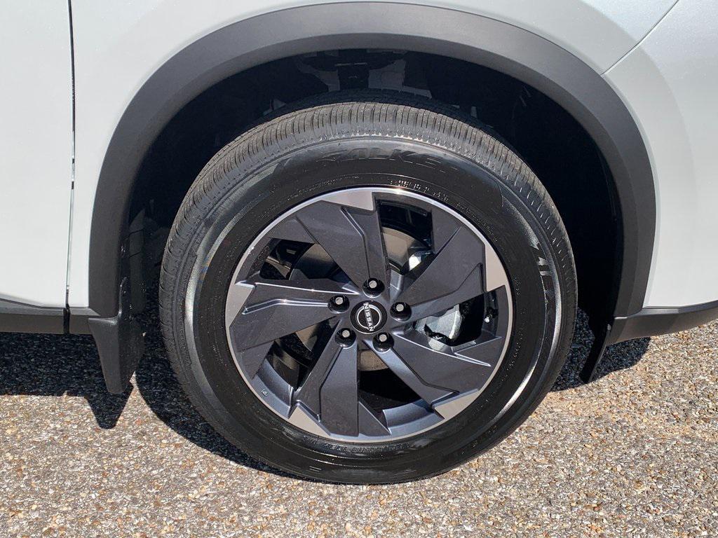 new 2026 Nissan Rogue car, priced at $34,050