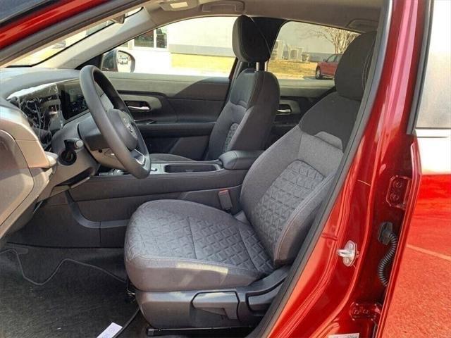 new 2025 Nissan Kicks car, priced at $27,116