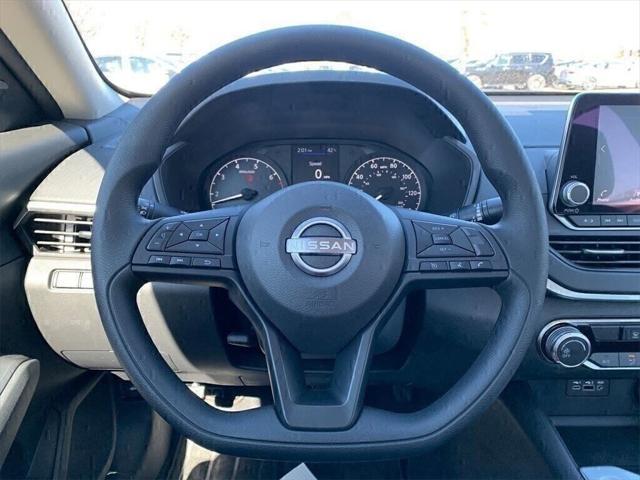 new 2025 Nissan Altima car, priced at $26,625