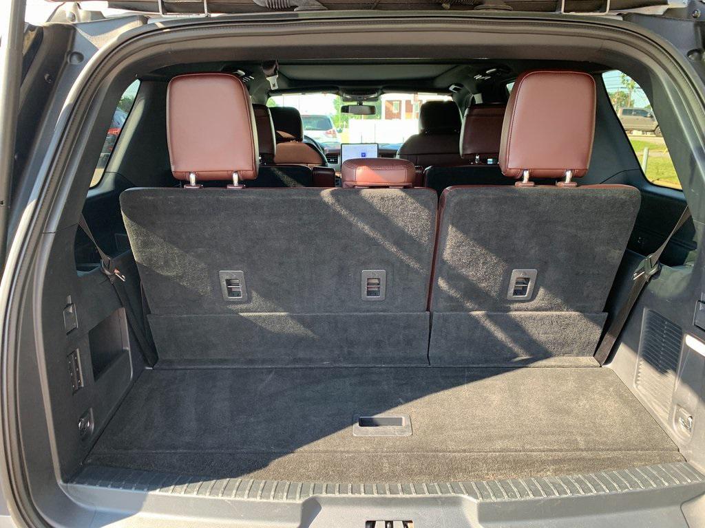 used 2024 Ford Expedition car, priced at $46,295
