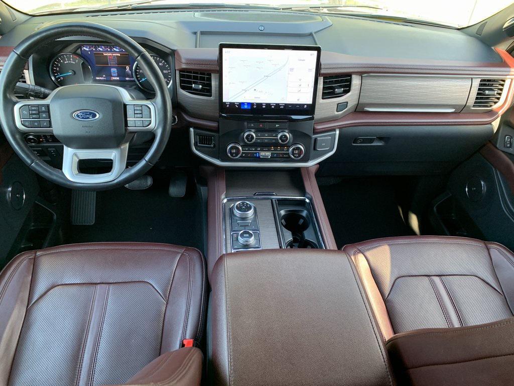 used 2024 Ford Expedition car, priced at $46,295