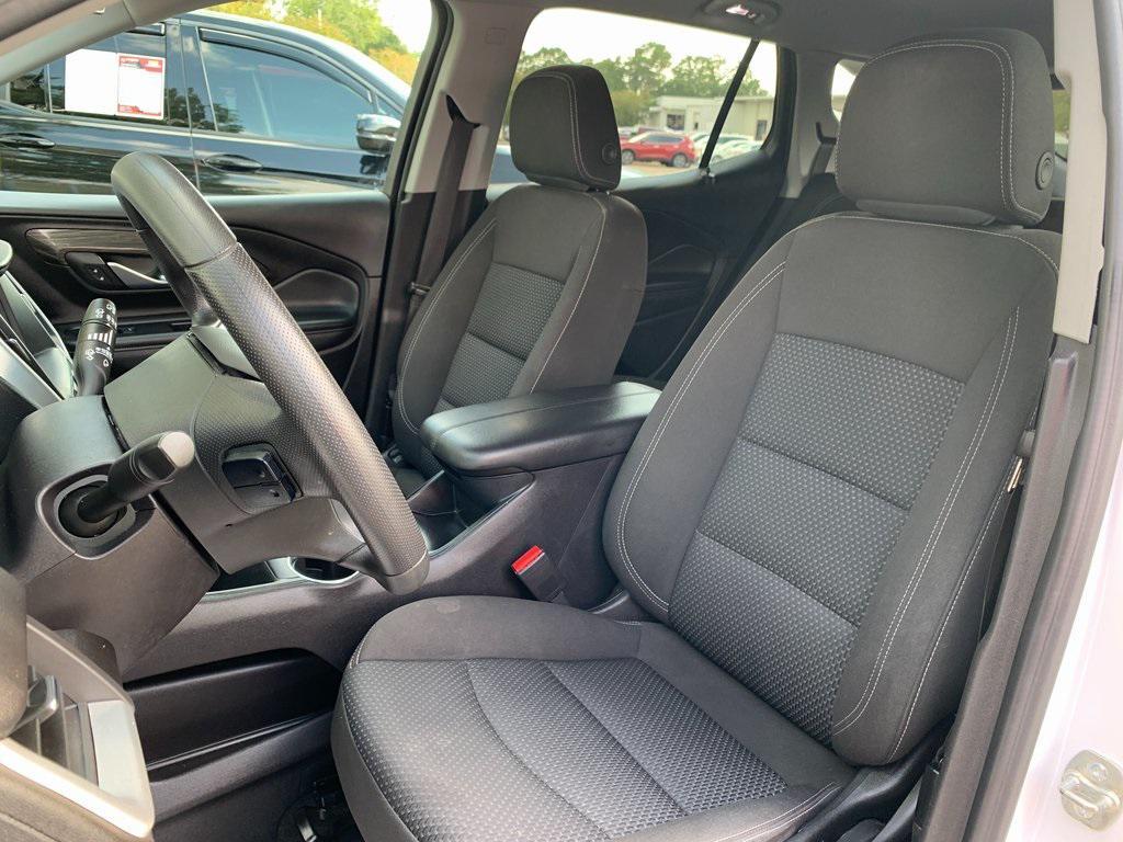 used 2024 GMC Terrain car, priced at $22,386