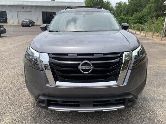new 2025 Nissan Pathfinder car, priced at $51,042