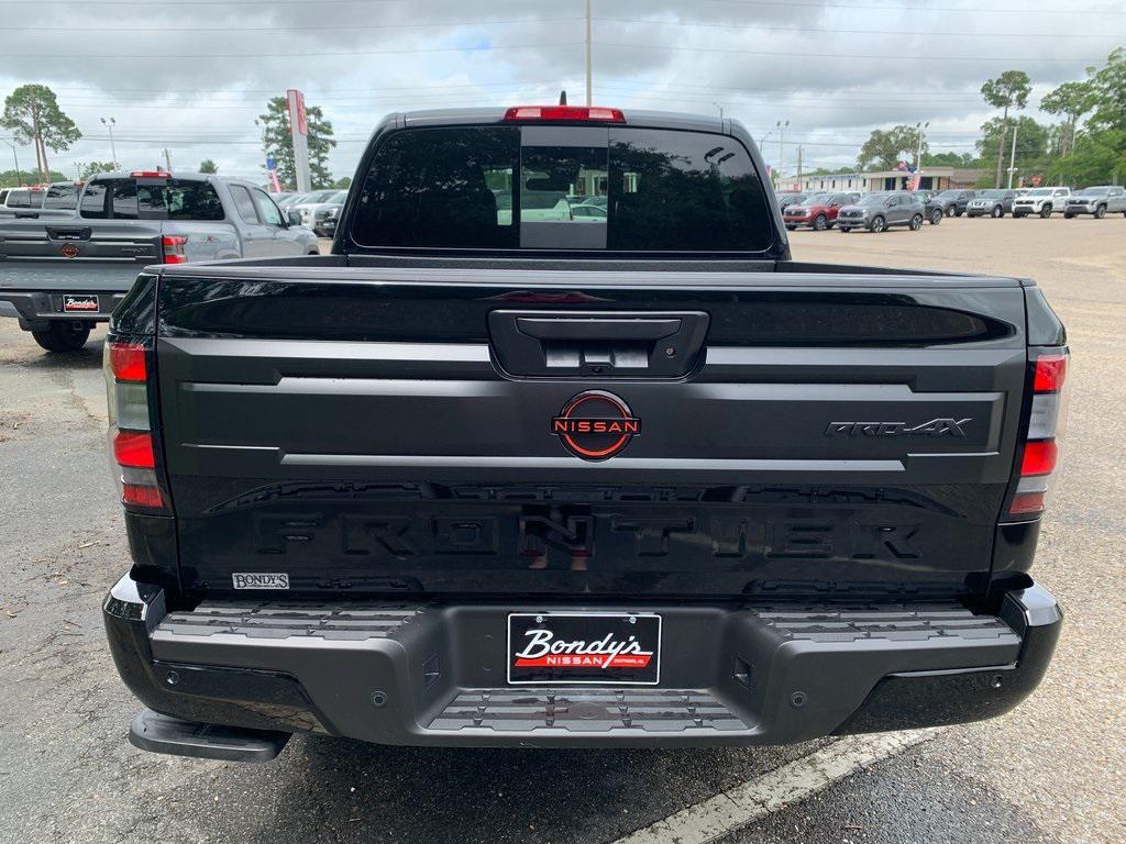 new 2025 Nissan Frontier car, priced at $39,261