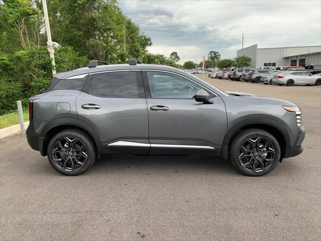 new 2025 Nissan Kicks car, priced at $28,003