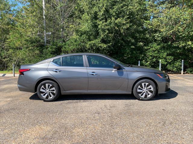 new 2025 Nissan Altima car, priced at $26,851