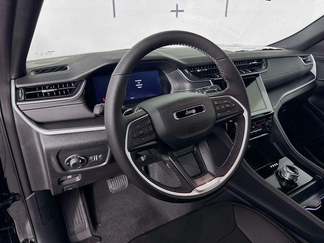 new 2025 Jeep Grand Cherokee L car, priced at $43,500