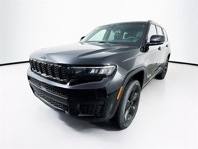 new 2025 Jeep Grand Cherokee L car, priced at $44,000