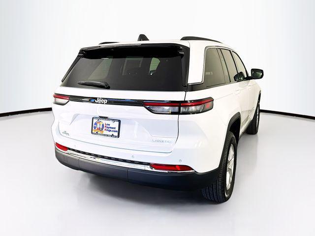 new 2025 Jeep Grand Cherokee car, priced at $40,775