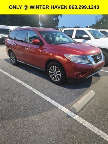 used 2016 Nissan Pathfinder car, priced at $9,500