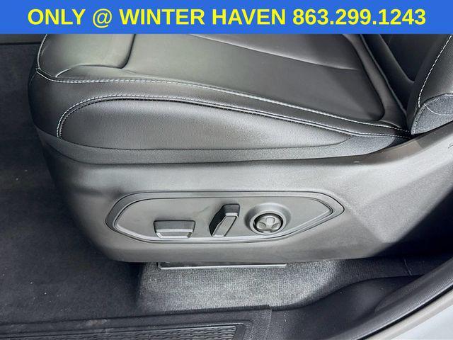 new 2025 Jeep Grand Cherokee L car, priced at $40,500