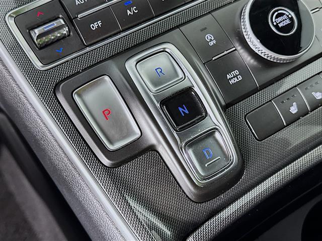 used 2023 Hyundai Santa Fe car, priced at $21,400