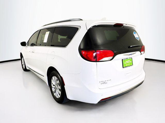 used 2018 Chrysler Pacifica car, priced at $16,500