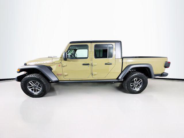 new 2025 Jeep Gladiator car, priced at $44,500