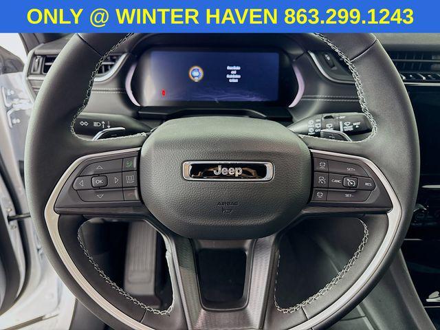 new 2025 Jeep Grand Cherokee car, priced at $33,500