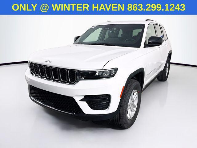 new 2025 Jeep Grand Cherokee car, priced at $33,500