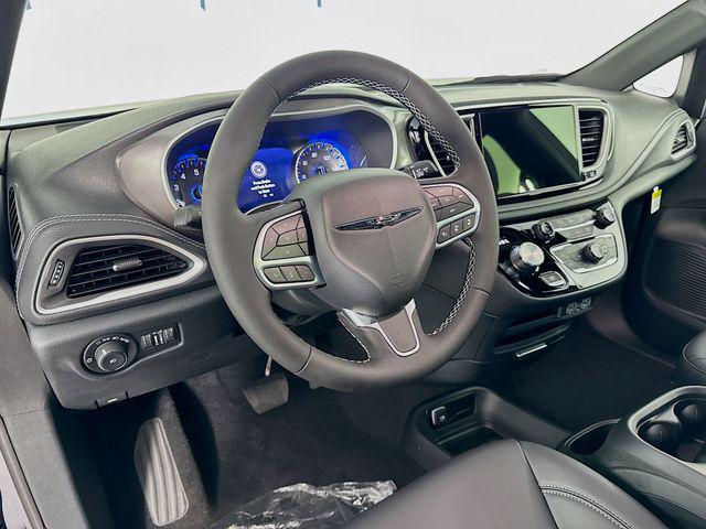 new 2025 Chrysler Pacifica car, priced at $42,000