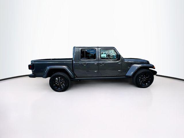 new 2024 Jeep Gladiator car, priced at $37,500