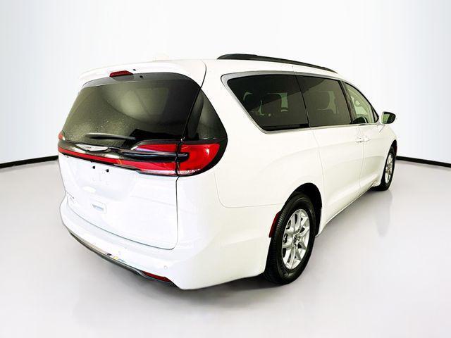 used 2022 Chrysler Pacifica car, priced at $21,500