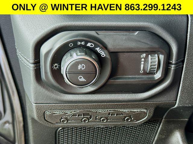 new 2025 Jeep Gladiator car, priced at $42,000