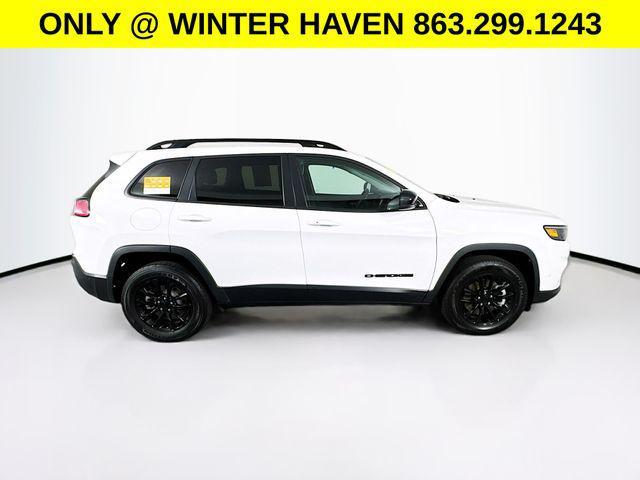 used 2023 Jeep Cherokee car, priced at $21,784