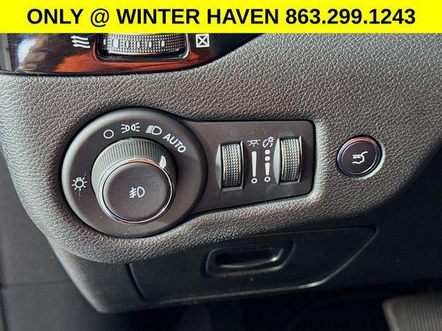 used 2023 Jeep Cherokee car, priced at $21,784