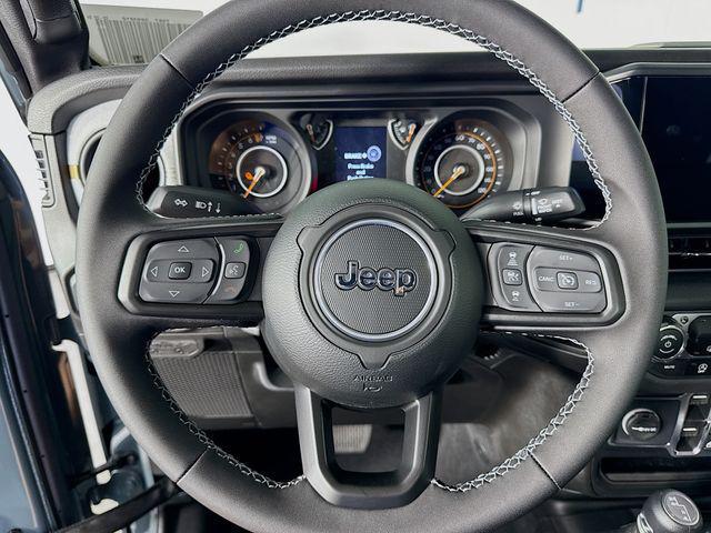 new 2025 Jeep Gladiator car, priced at $39,500
