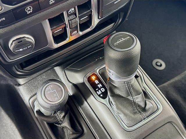 new 2025 Jeep Gladiator car, priced at $39,000