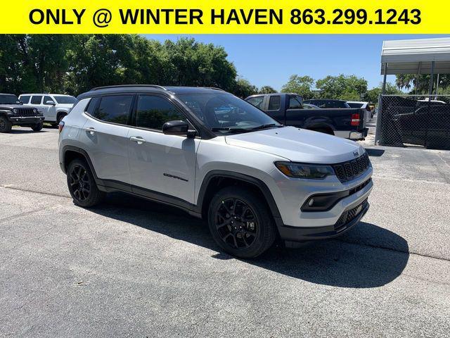 new 2024 Jeep Compass car, priced at $27,000