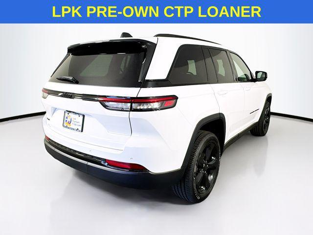 new 2025 Jeep Grand Cherokee car, priced at $41,000