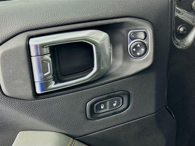 new 2025 Jeep Gladiator car, priced at $48,000