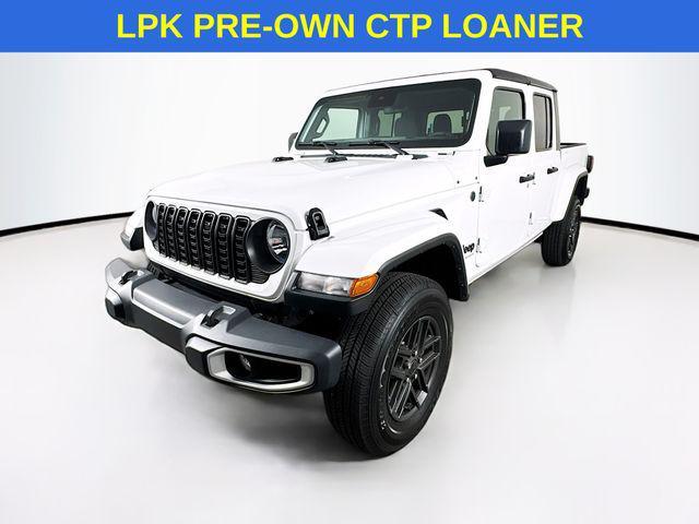 new 2024 Jeep Gladiator car, priced at $36,500