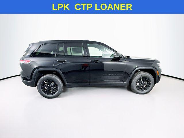 new 2025 Jeep Grand Cherokee car, priced at $42,750