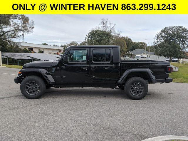 new 2024 Jeep Gladiator car, priced at $39,000