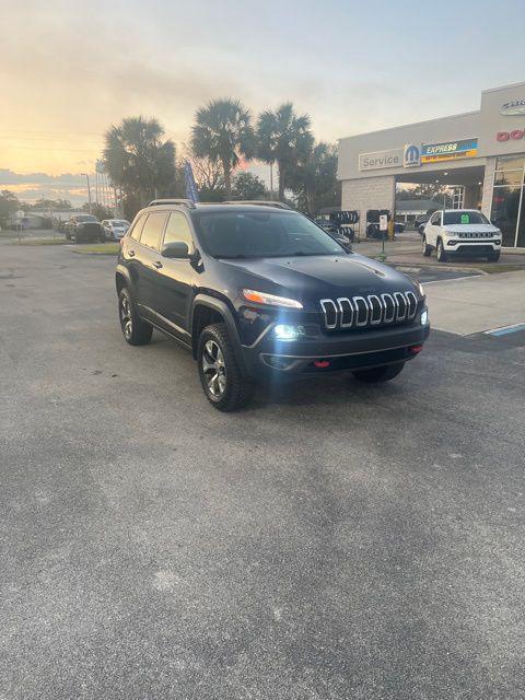 used 2015 Jeep Cherokee car, priced at $12,000