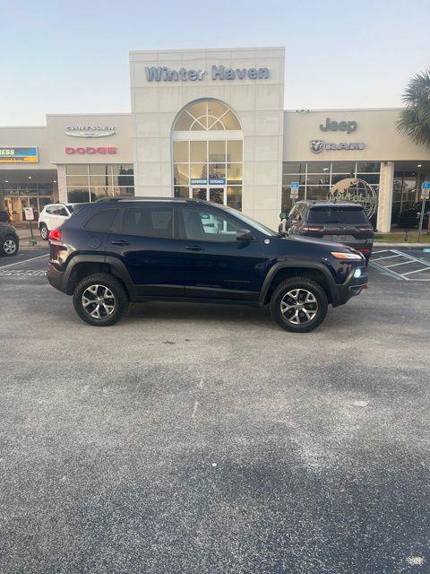 used 2015 Jeep Cherokee car, priced at $12,500