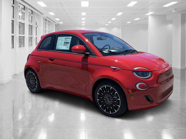 new 2024 FIAT 500e car, priced at $33,000