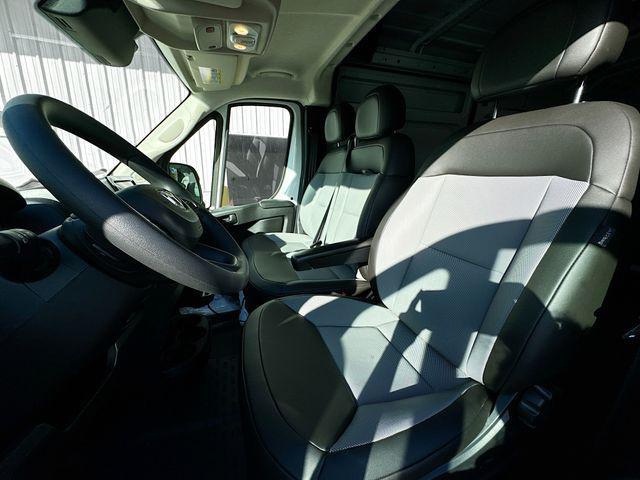 new 2025 Ram ProMaster 2500 car, priced at $52,000