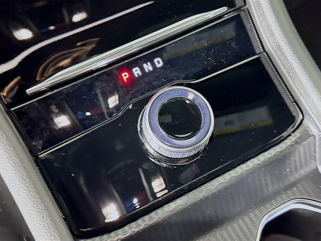 new 2025 Jeep Grand Cherokee car, priced at $42,750