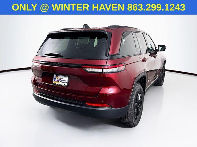new 2025 Jeep Grand Cherokee car, priced at $40,000