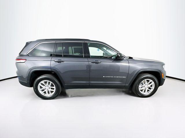 new 2025 Jeep Grand Cherokee car, priced at $35,000