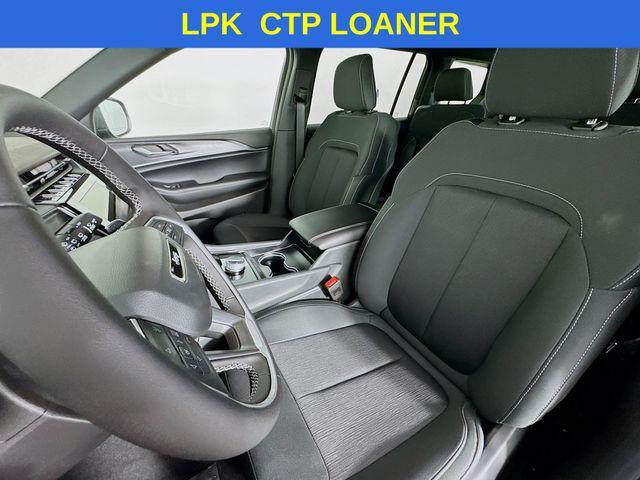 new 2025 Jeep Grand Cherokee L car, priced at $36,500