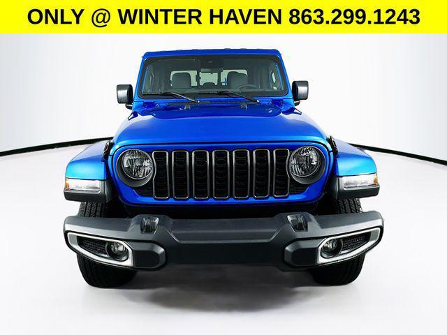 new 2024 Jeep Gladiator car, priced at $40,500