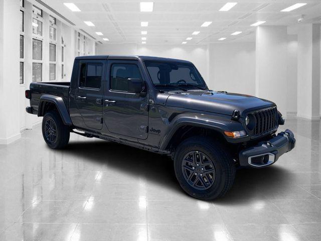 new 2024 Jeep Gladiator car, priced at $39,500